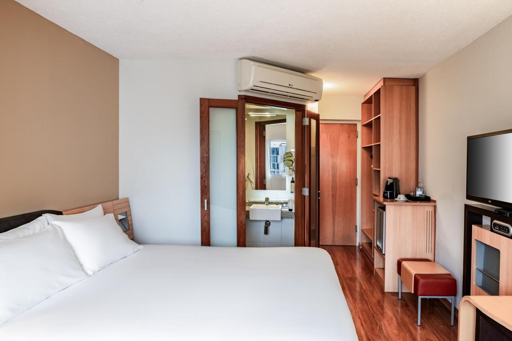Novotel Lima San Isidro Ngoại thất bức ảnh