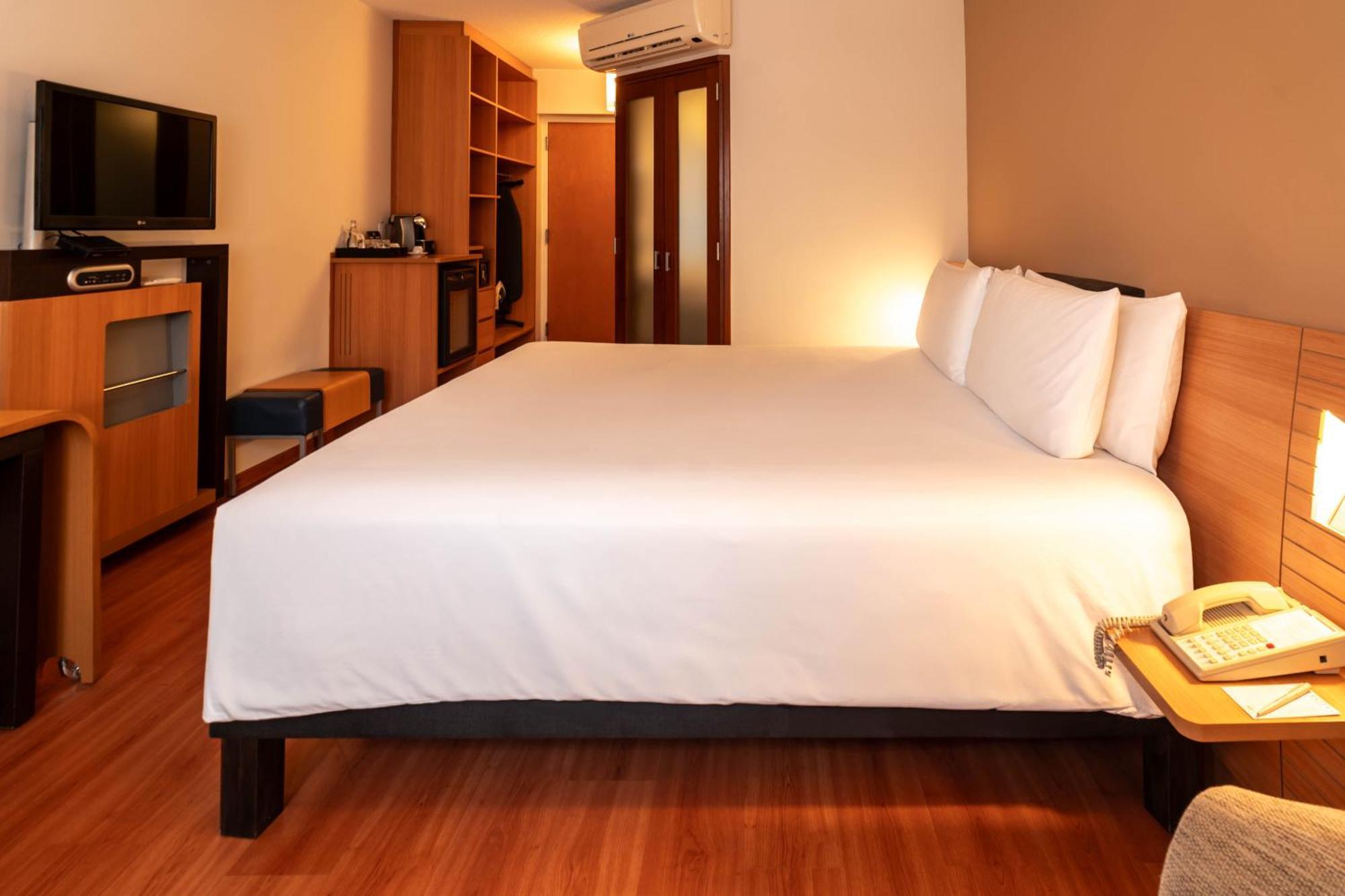 Novotel Lima San Isidro Ngoại thất bức ảnh