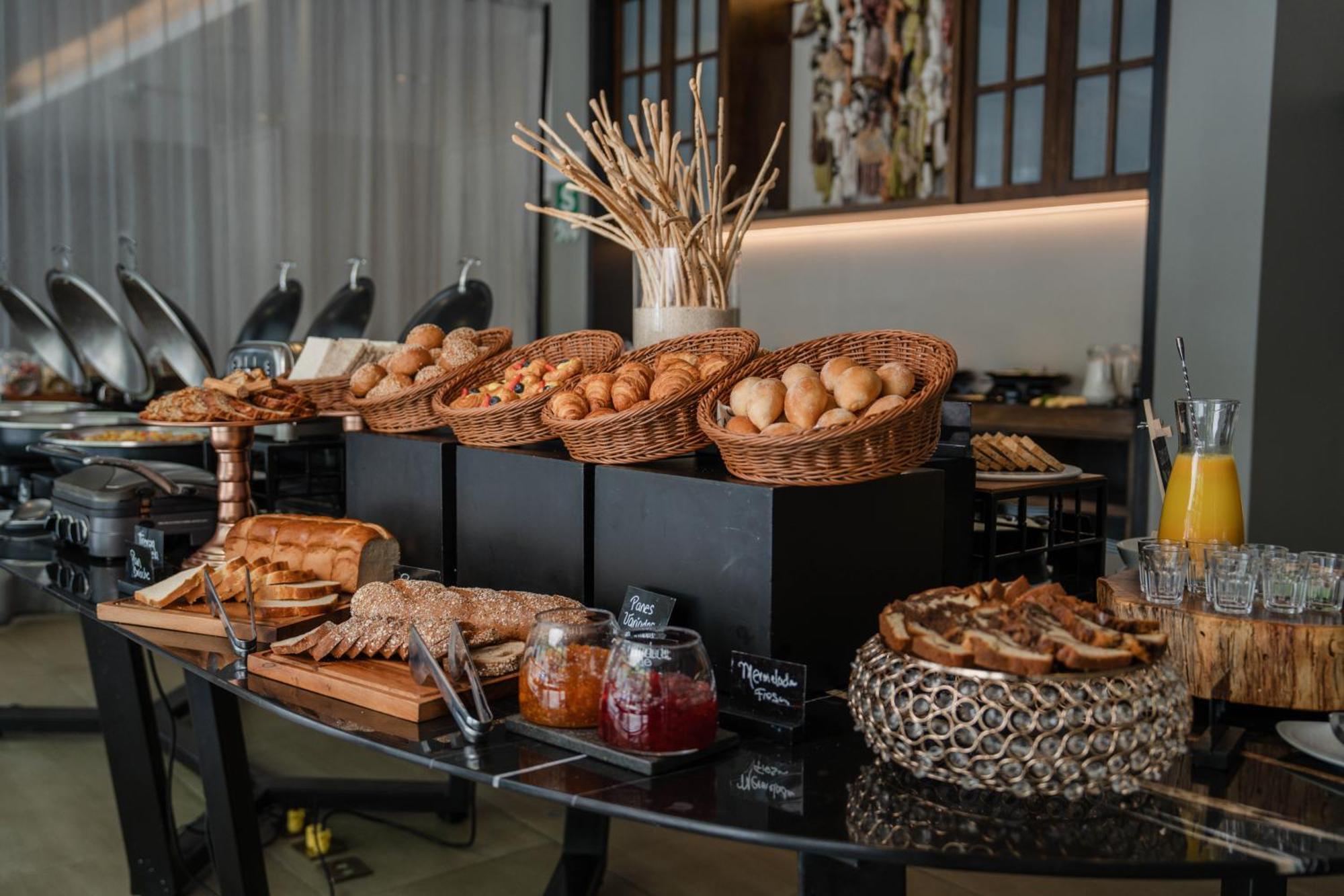 Novotel Lima San Isidro Ngoại thất bức ảnh